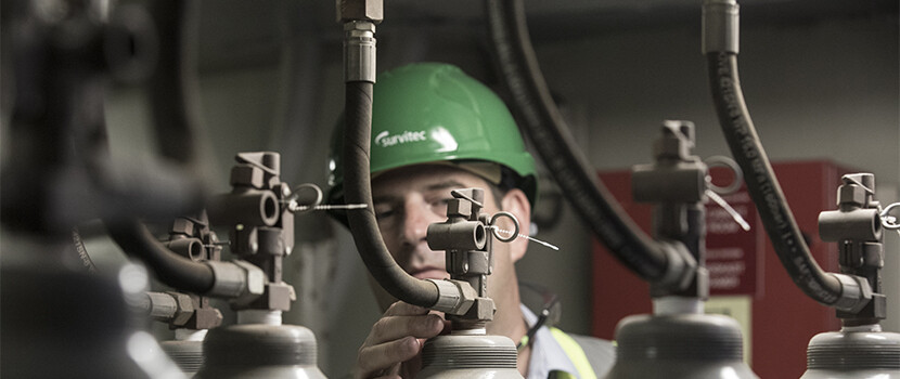 survitec-flexible-hose-for-co2-fire-systems_features_(830x350) Pictures of 'Crewsaver' products on location. Southampton.UK.
Photo by Lloyd Images